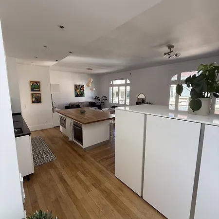 Le Roma Au Coeur Du Bouchon Apartman *