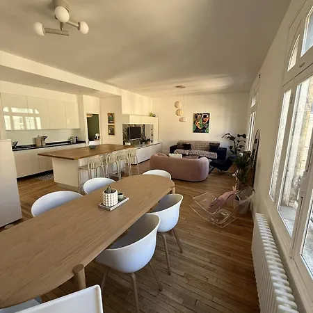 Le Roma Au Coeur Du Bouchon *